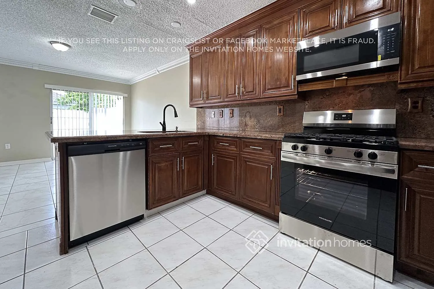 13742 SW 181st St Miami, FL 33177 — Photo 4