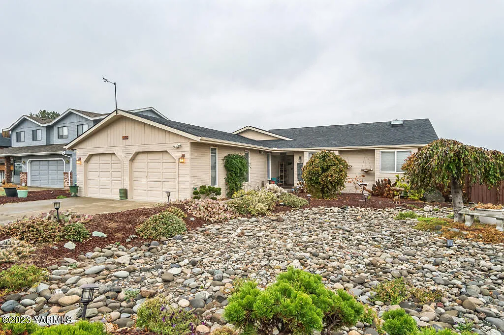 5402 Mount Aix Way photo 1