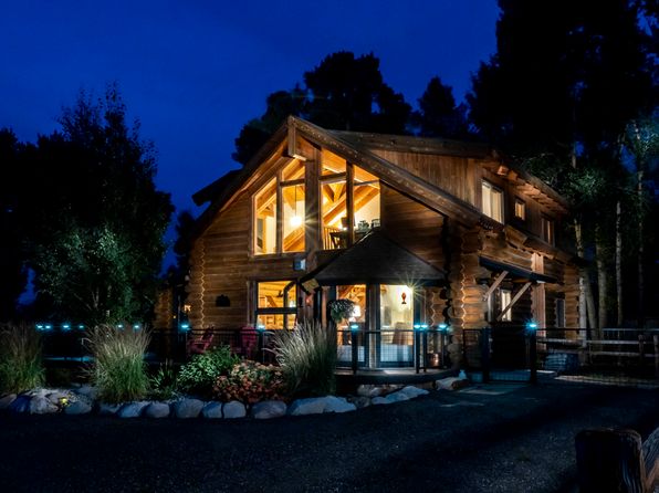 111 Meadow Ln