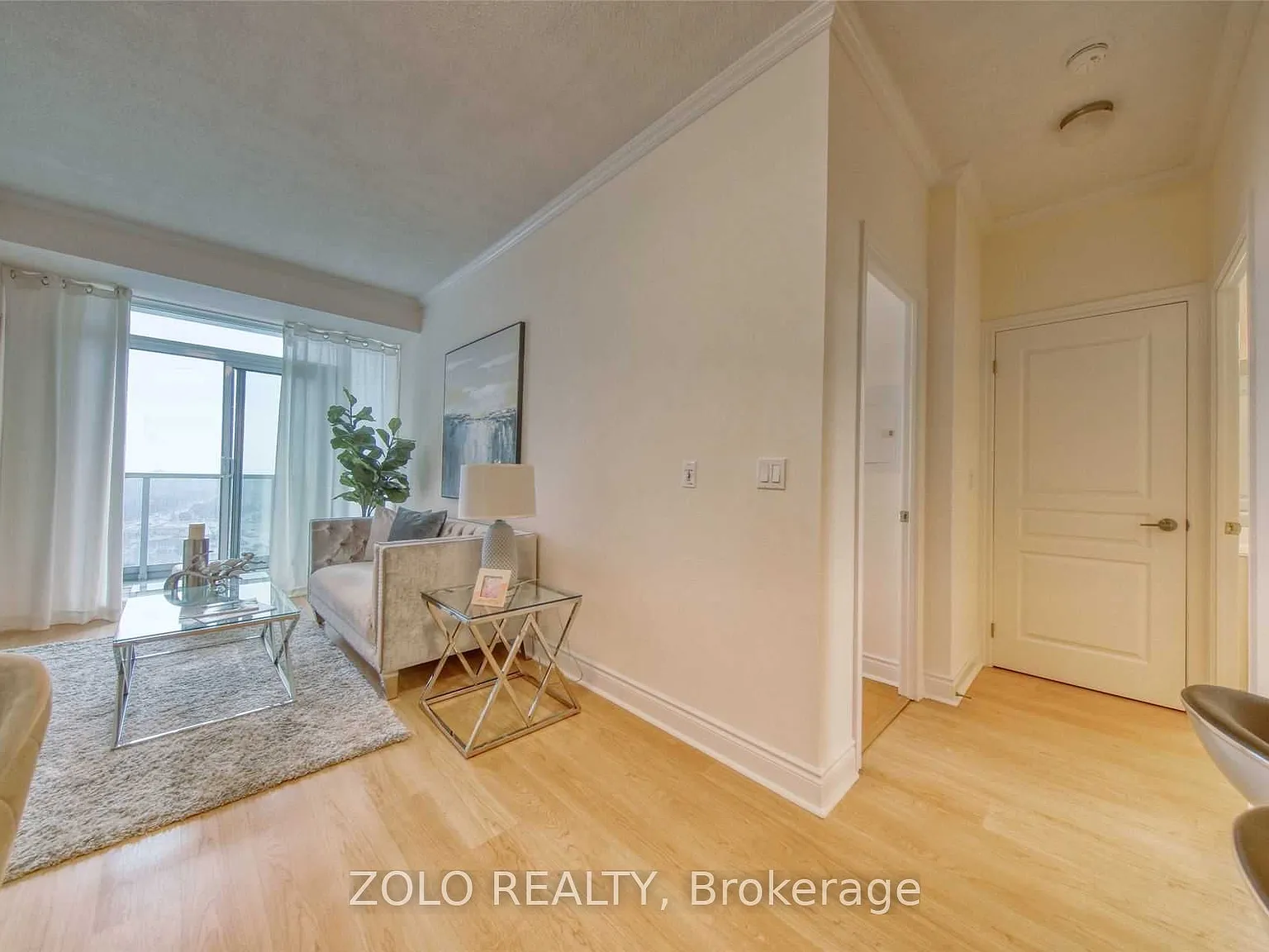 1 bed, $2,300 — Photo 2