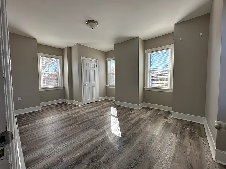 252 Parkway Ave #2 — Photo 22