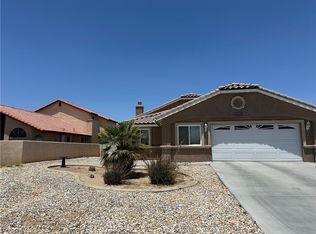 14108 Rivers Edge Rd, Helendale, CA 92342