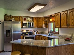 128 Quail Run, Dewitt, MI 48820