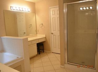 14619 Oak Chase Dr, Houston, TX 77062