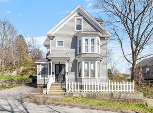 19 Columbia St, Ayer, MA 01432