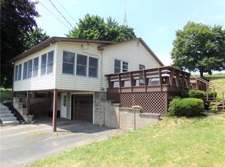 3731 Reeves Rd, Marion, NY 14505
