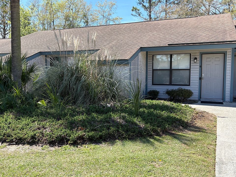 1st image of 910 Brett Dr APT 9
