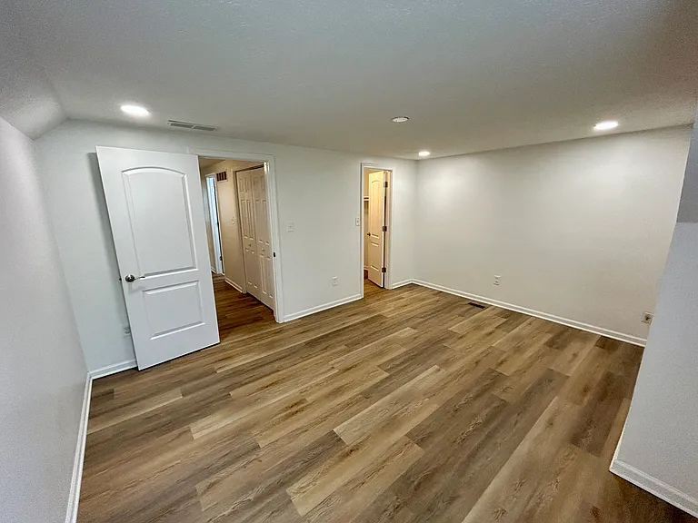 1286 Stonegate Rd — Photo 21