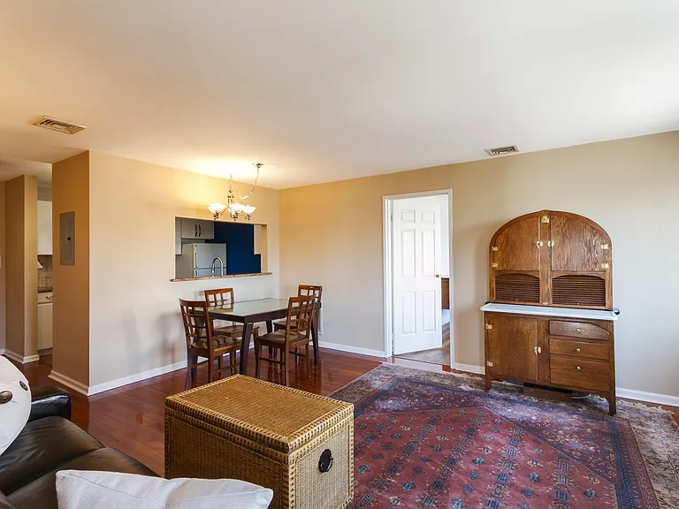420 Jefferson St #4A — Photo 1