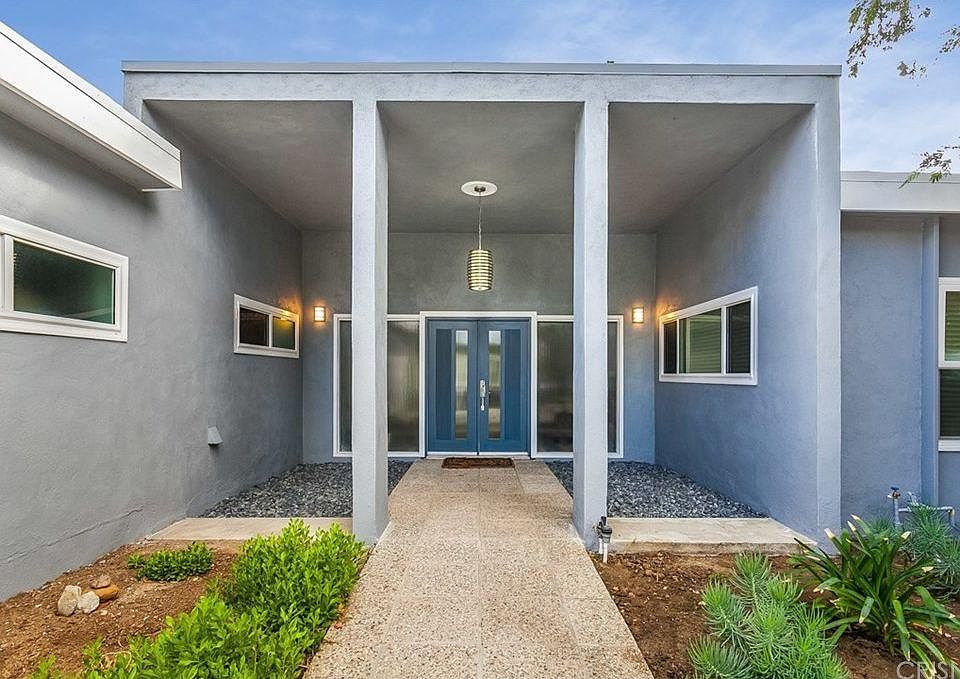 1st image of 6236 Capistrano Ave