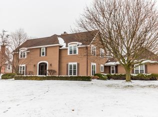 2040 Vincent Dr, Brookfield, WI 53045
