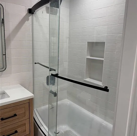 2404 W Mills Dr — Photo 12
