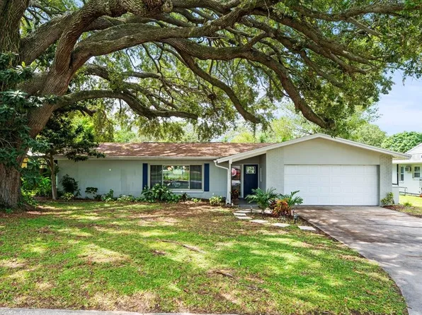 1943 Jeffords St, Clearwater, FL 33764