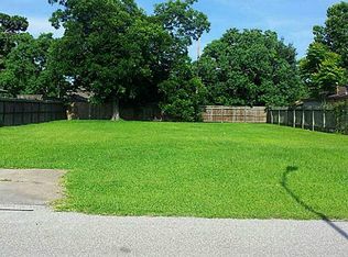 3811 Sailfish Ln, La Porte, TX 77571