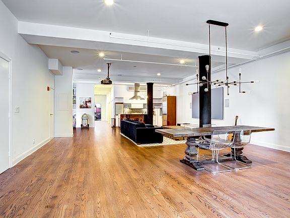 2nd image of 9-15 Murray St #8W