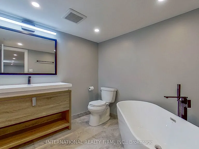 85 Churchill Ave — Photo 33