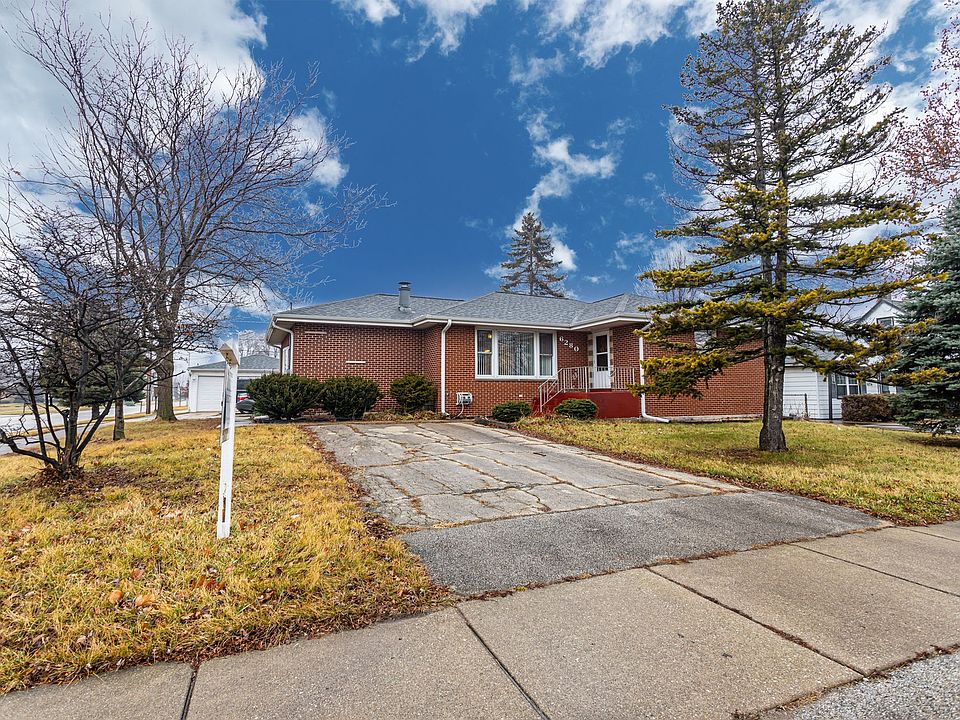 1st image of 6280 W 93rd St