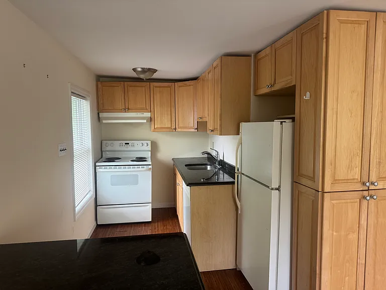 Woodhull Rd — Photo 1