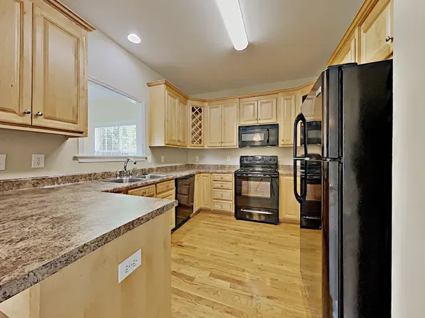 1720 Troon Dr, Salisbury, NC 28144