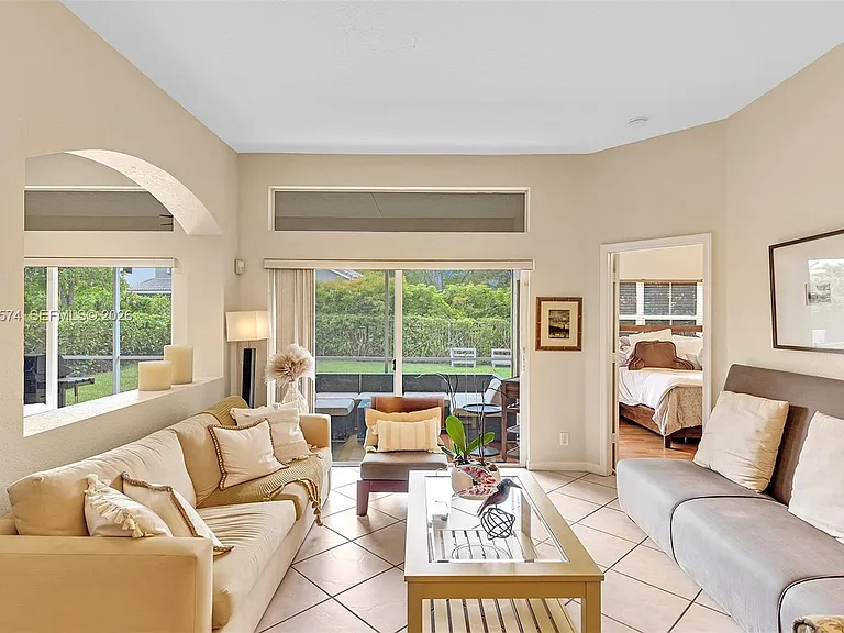 3711 Falcon Ridge Cir — Photo 11