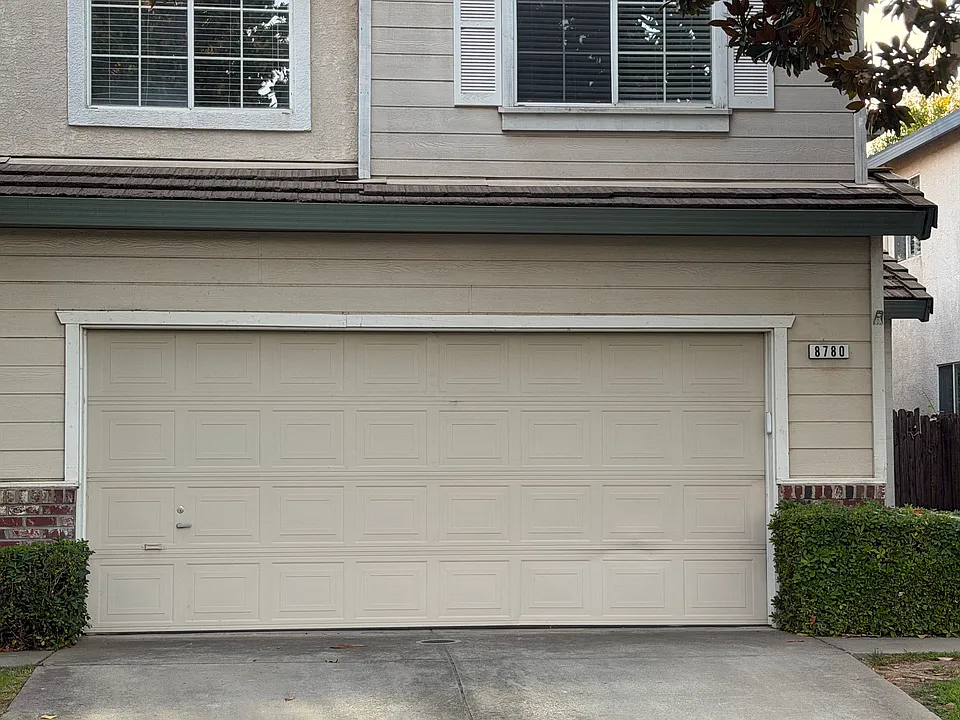 8780 White Cedar Ln