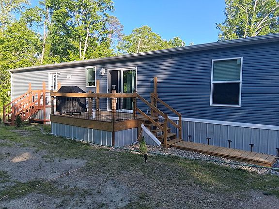 Rear grilling area