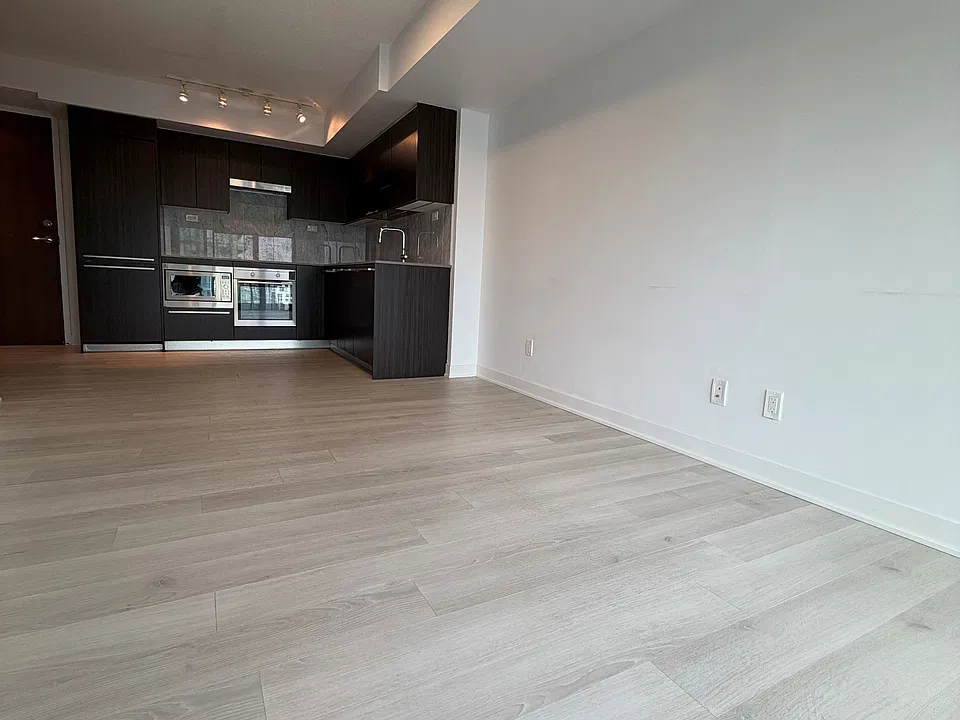 70 Queens Wharf Rd #2708