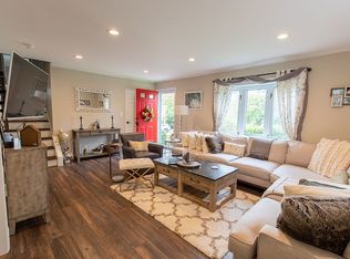 10 Mitchell Pl, Port Chester, NY 10573