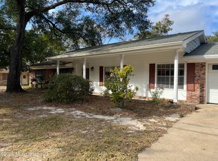 2530 Old Bay Rd, Biloxi, MS 39531