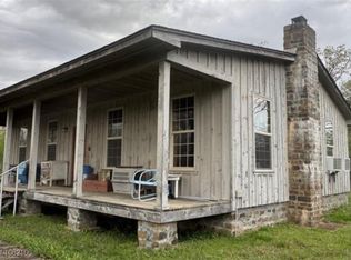 24252 S Independence Rd, Heavener, OK 74937