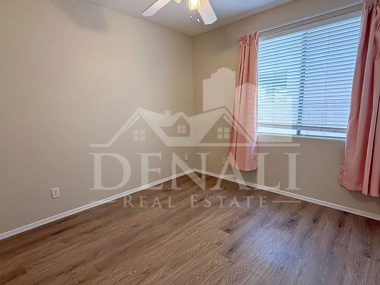 22323 N 103rd Dr — Photo 17