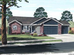 1307 Green River Rd, Douglas, WY 82633