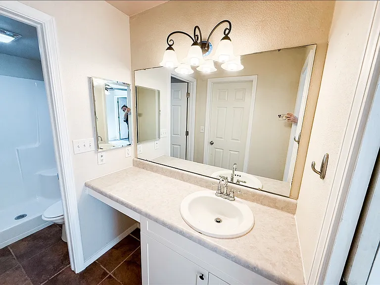 4007 Balmoral Dr — Photo 29