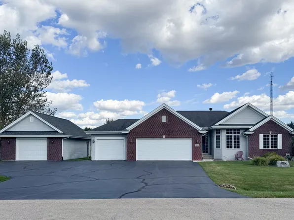 12535 Arrowwood Ln, Belvidere, IL 61008
