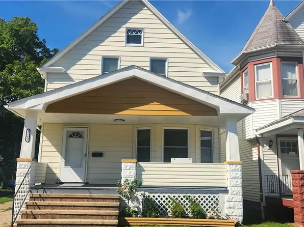 2180 W 104th St, Cleveland, OH 44102