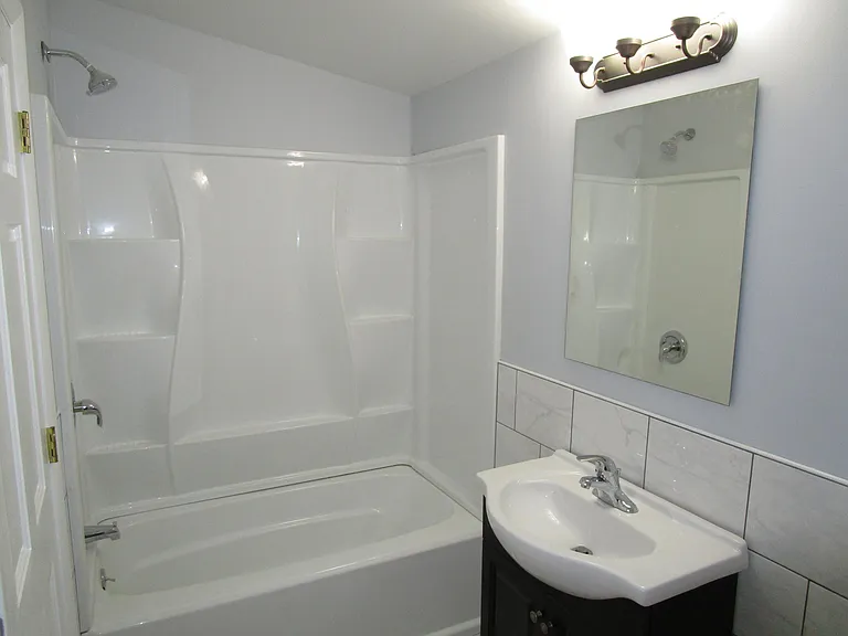 3028 S 24th Ave #3028 — Photo 8