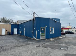 2457 1/2 Tremainsville Rd, Toledo, OH 43613