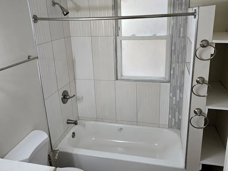 106 W 112th Pl #1 — Photo 7