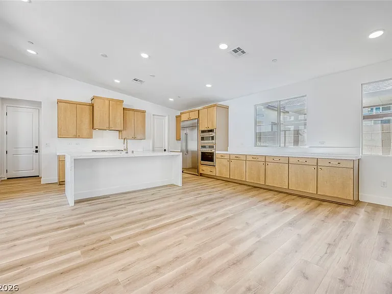 1041 Soaring Sage Ave — Photo 11