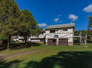 543 Cedar Head Rd, Sugarloaf, PA 18249