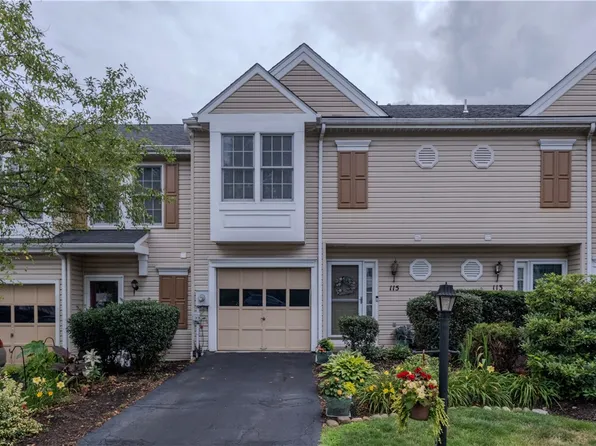 115 Westbrooke Ln, Coraopolis, PA 15108