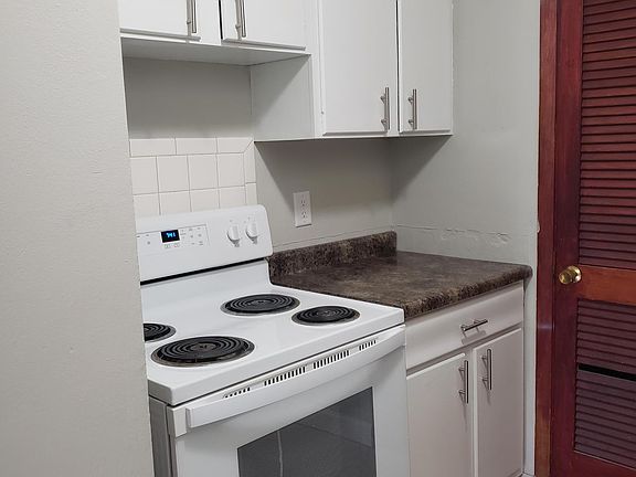 3rd image of 1161 Linda Vista Ave APT A