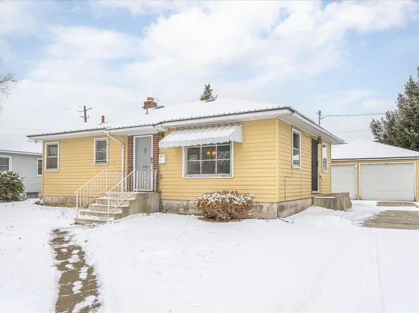 5709 N E St, Spokane, WA 99205