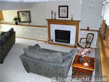 2nd image of 1427 Fallbrook Ln