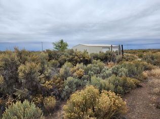 87367 Fermac Ln, Christmas Valley, OR 97641