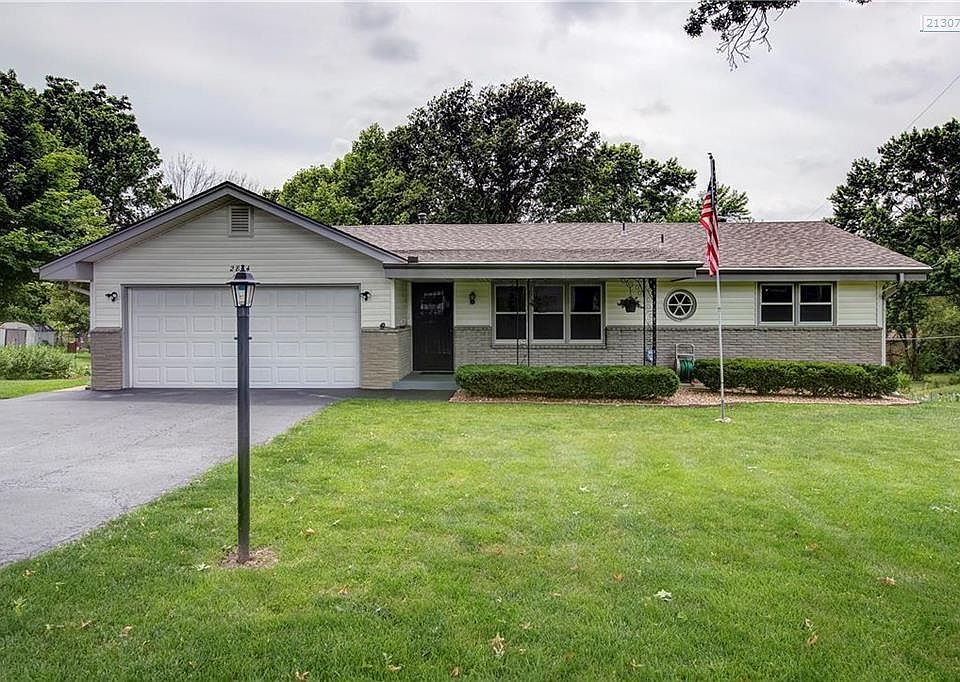 Ranch home with two car garage