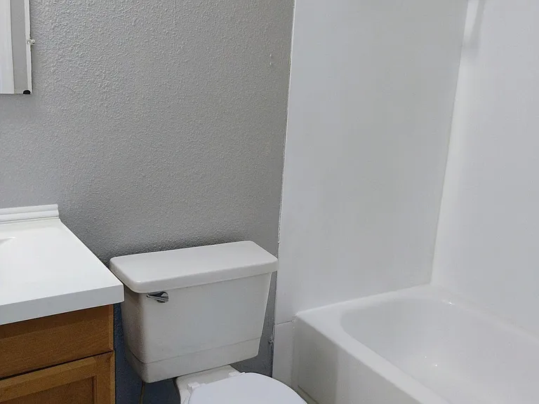 5245 Kimberlin Ave #C — Photo 2
