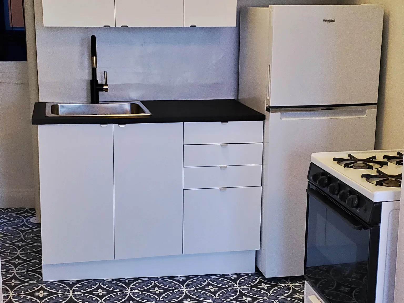 350 East 87th Street — Photo 2
