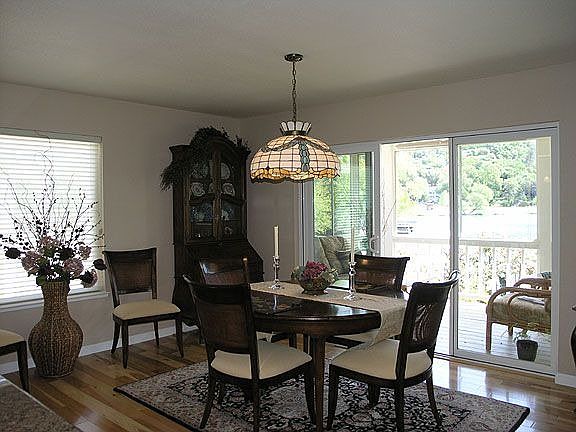 5th image of 13991 Strawberry Cir