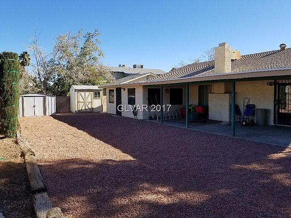3rd image of 3084 Chapala Dr